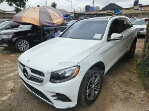 Mercedes-Benz GLC-Class 2017 White