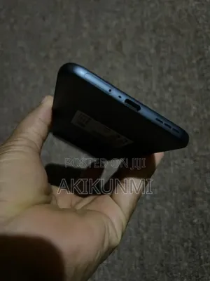 Tecno Spark Slim 256 GB Black