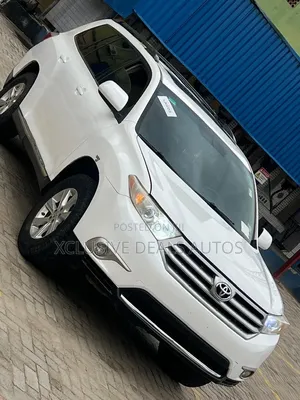 Toyota Highlander 2012 White