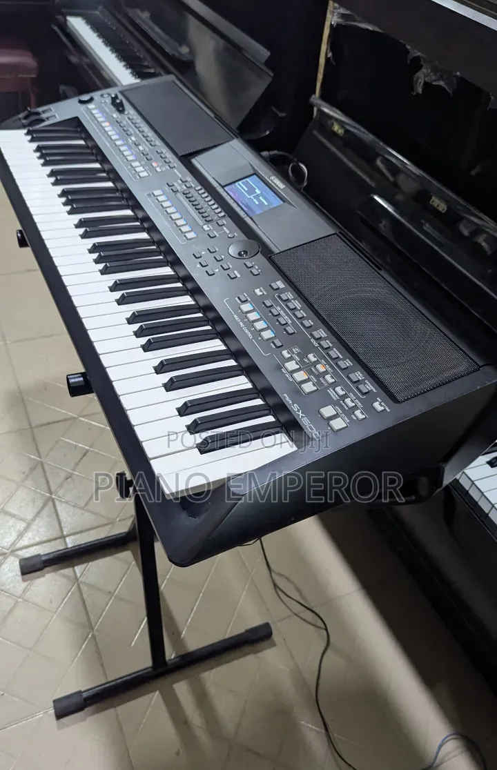 Just Arrived! Yamaha PSR-Sx600 Uk Used