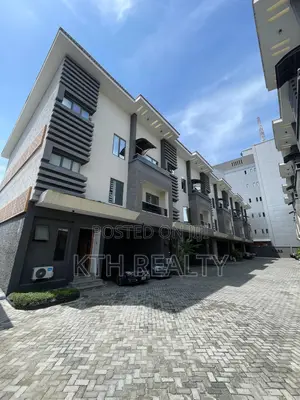4bdrm Duplex in Lekki for rent
