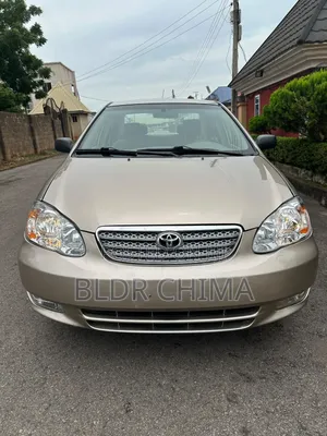 Toyota Corolla 2004 Gold