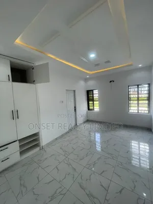 2bdrm Block of Flats in Awoyaya for rent