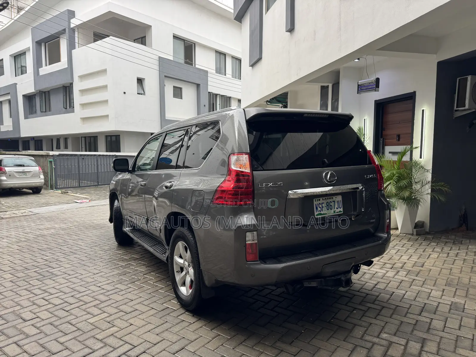 Lexus GX 460 2010 Gray