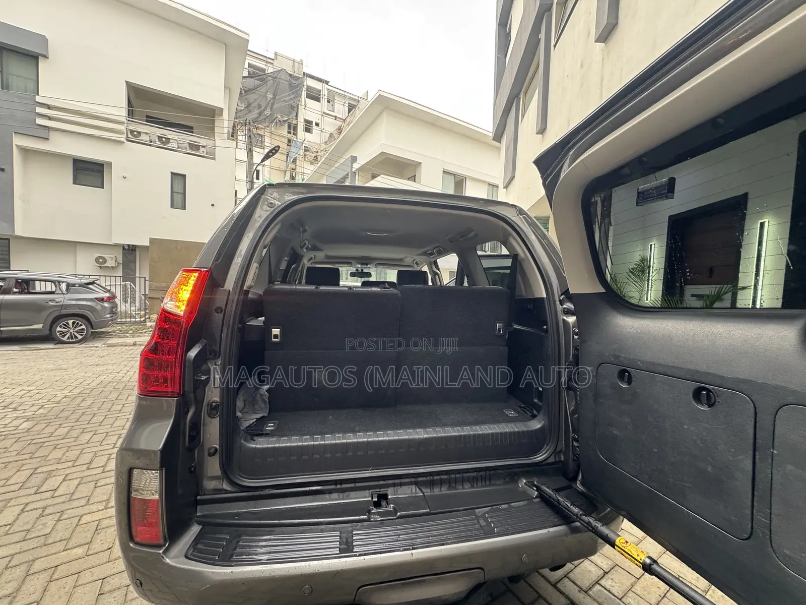Lexus GX 460 2010 Gray
