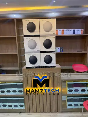 Onyx Studio 9