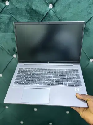Laptop HP ZBook Firefly 15 G7 16GB Intel Core i7 SSD 256GB