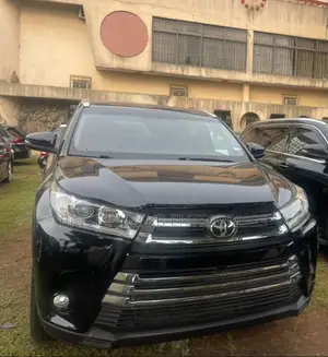 Toyota Highlander Limited 3.5l 4WD 2013 Black