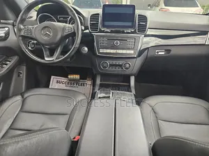 Mercedes-Benz GLE-Class GLE 400 4MATIC 2017 Gray