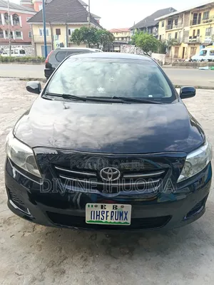 Toyota Corolla 2010 Black