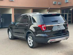 Ford Explorer XLT 4dr SUV (3.5L 6cyl 6A) 2016 Black