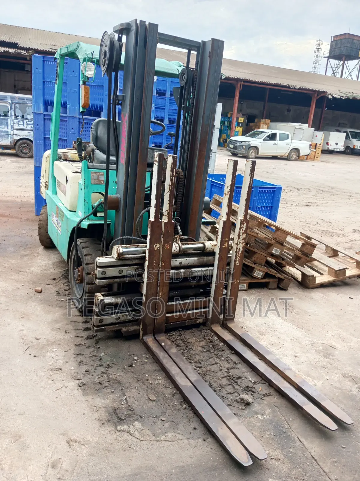 Forklift Vehicle