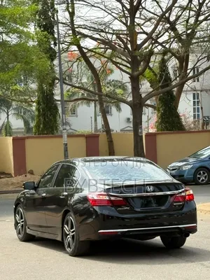 Honda Accord Touring 2dr Coupe FWD (3.5L 6cyl 6A) 2016 Black