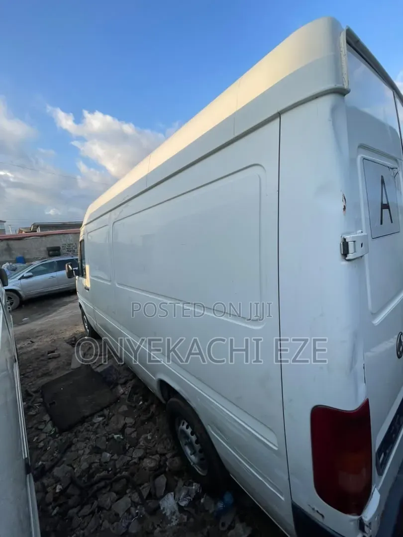 Volkswagen LT 2005 White