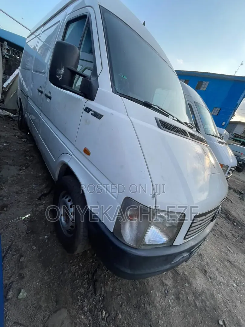 Volkswagen LT 2005 White
