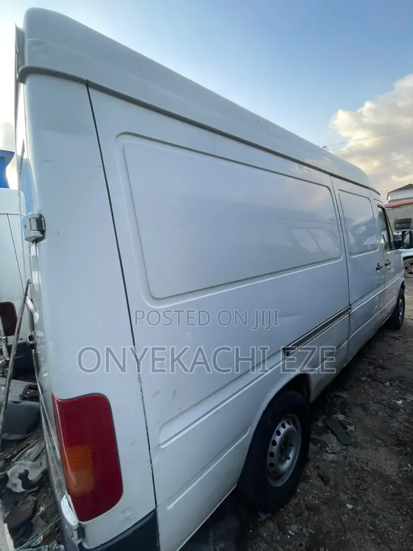 Volkswagen LT 2005 White