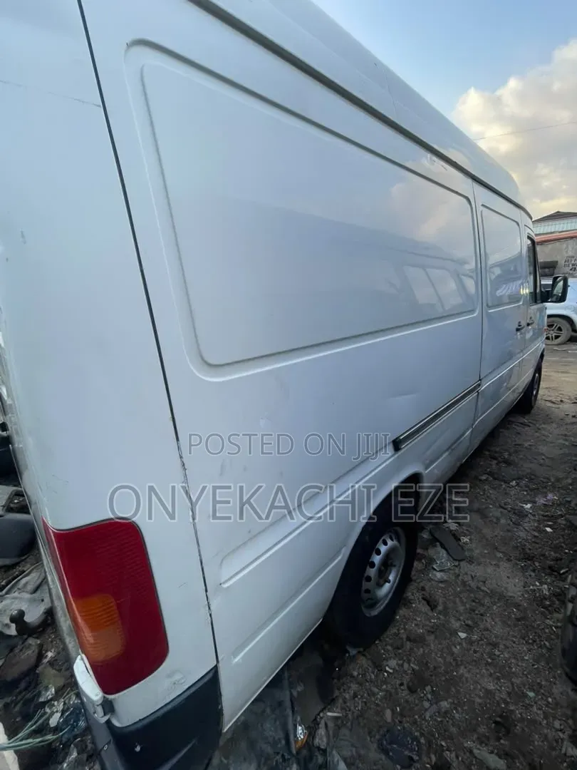 Volkswagen LT 2005 White