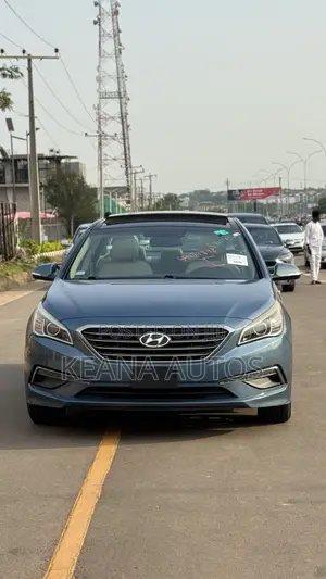 Hyundai Sonata Limited Sedan FWD (2.4L 4cyl 6A) 2016
