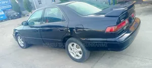 Toyota Camry Automatic 1999 Black