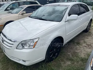 Toyota Avalon 2007 White