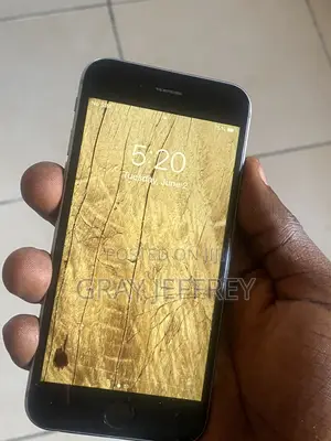 Apple iPhone 6s 128 GB Gray