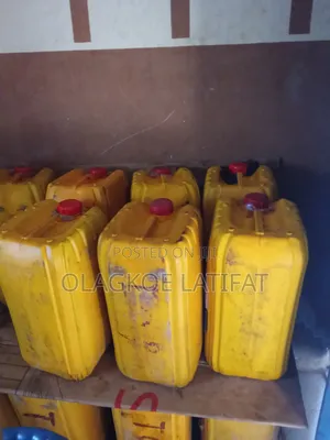 Fresh Melil Palm Oil