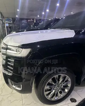 New Toyota Land Cruiser 2025 Black