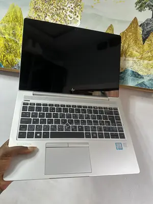 New Laptop HP EliteBook 840 G5 16GB Intel Core i7 SSD 256GB