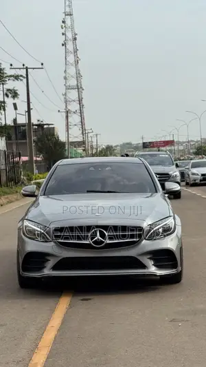 Mercedes-Benz C400 2016 Silver