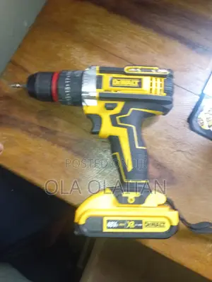 Dewalt Cordless Drilling Machine