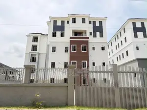 1bdrm Apartment in Lekki for sale