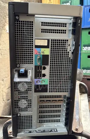 Desktop Computer Dell Precision 7810 32GB Intel Xeon HDD 1T