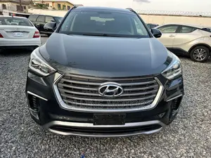 Hyundai Santa Fe 2016 Gray