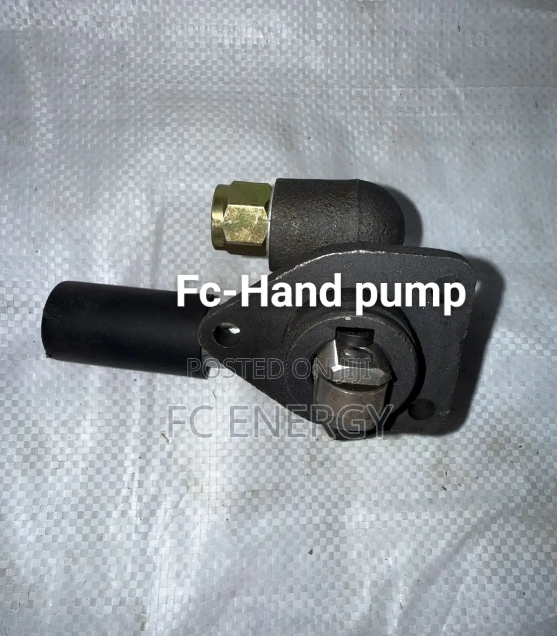 6105 Hand Pump