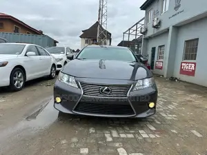 Lexus ES 350 FWD 2013 Gray