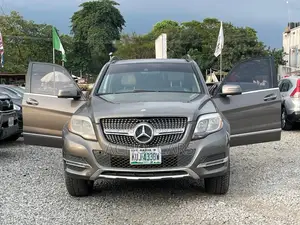 Mercedes-Benz GLK-Class 2013 Brown