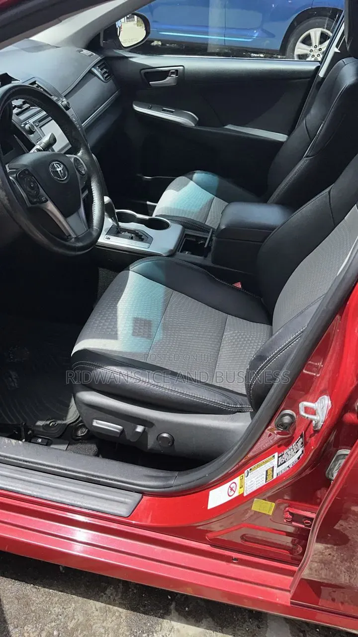 Toyota Camry 2014 Red