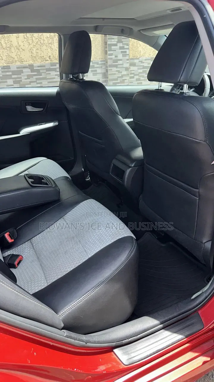 Toyota Camry 2014 Red
