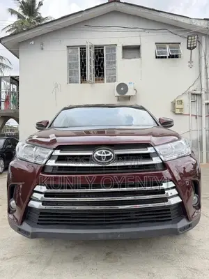 Toyota Highlander XLE 4dr SUV (3.5L 6cyl 6A) 2015 Burgundy