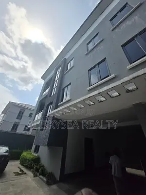 5bdrm Townhouse / Terrace in Oniru, Victoria Island Extension for rent
