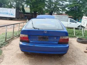 Toyota Corolla 1.6 Hatchback 1997 Blue