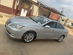 Lexus ES 350 2011 Silver