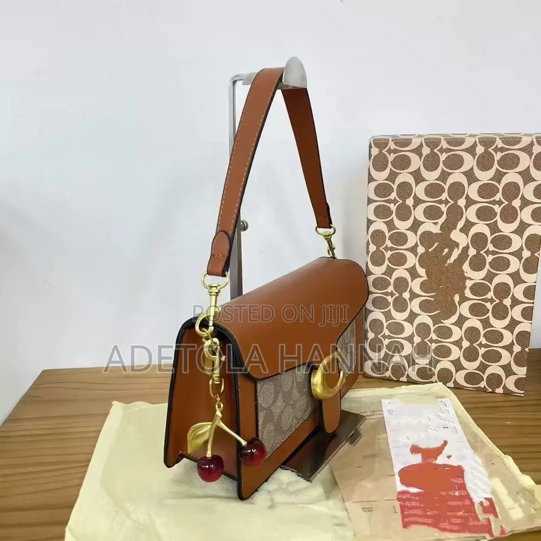 Coach Women’S Handbag Elegant Durable