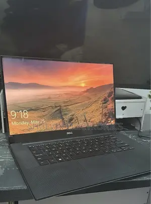 Laptop Dell XPS 15 (9560) 16GB Intel Core i7 SSD 500GB