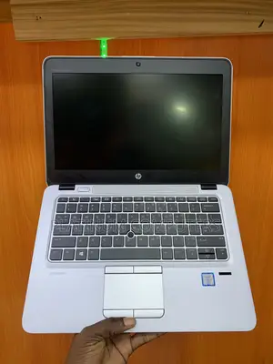 Laptop HP EliteBook 820 G3 8GB Intel Core i7 SSD 256GB