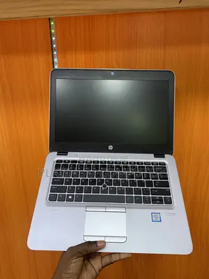Laptop HP EliteBook 820 G4 8GB Intel Core i5 SSD 256GB