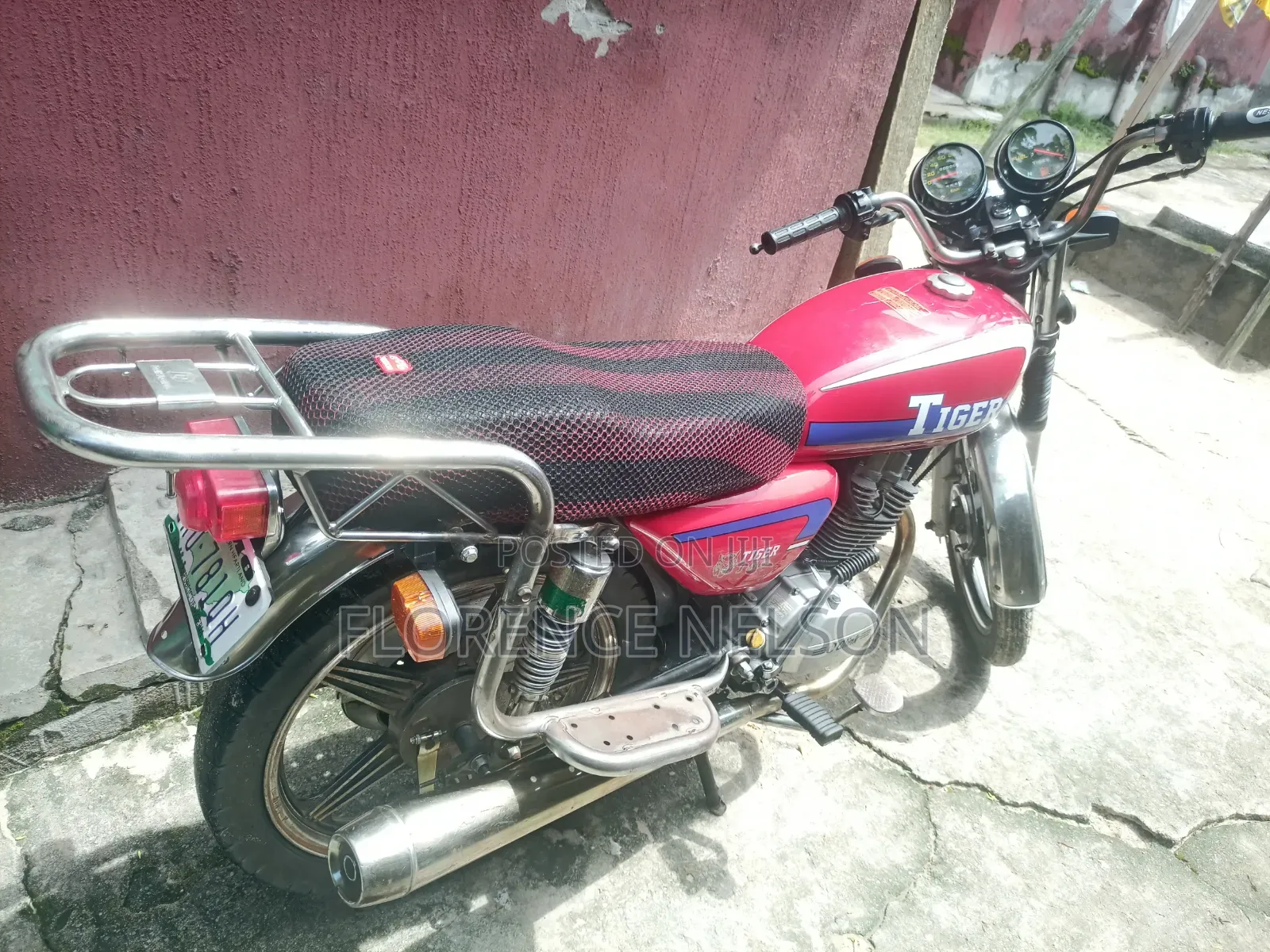 Qlink Achilles 150 2024 Red