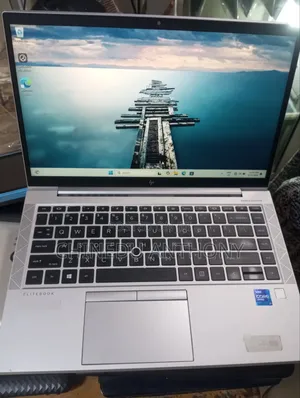 Laptop HP EliteBook 840 G8 16GB Intel Core i7 SSD 512GB