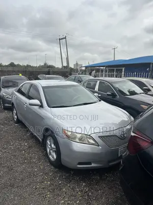 Toyota Camry 2009 Silver
