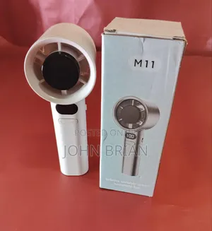 Mimi Fan M11